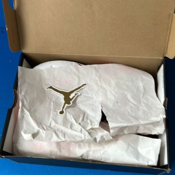 NIKE JORDAN WHY NOT ZERO.3 SE (GS) SAIL/BLCK-SPRUCE AURA [CN8107 101] US SZ 5Y - Picture 9 of 9